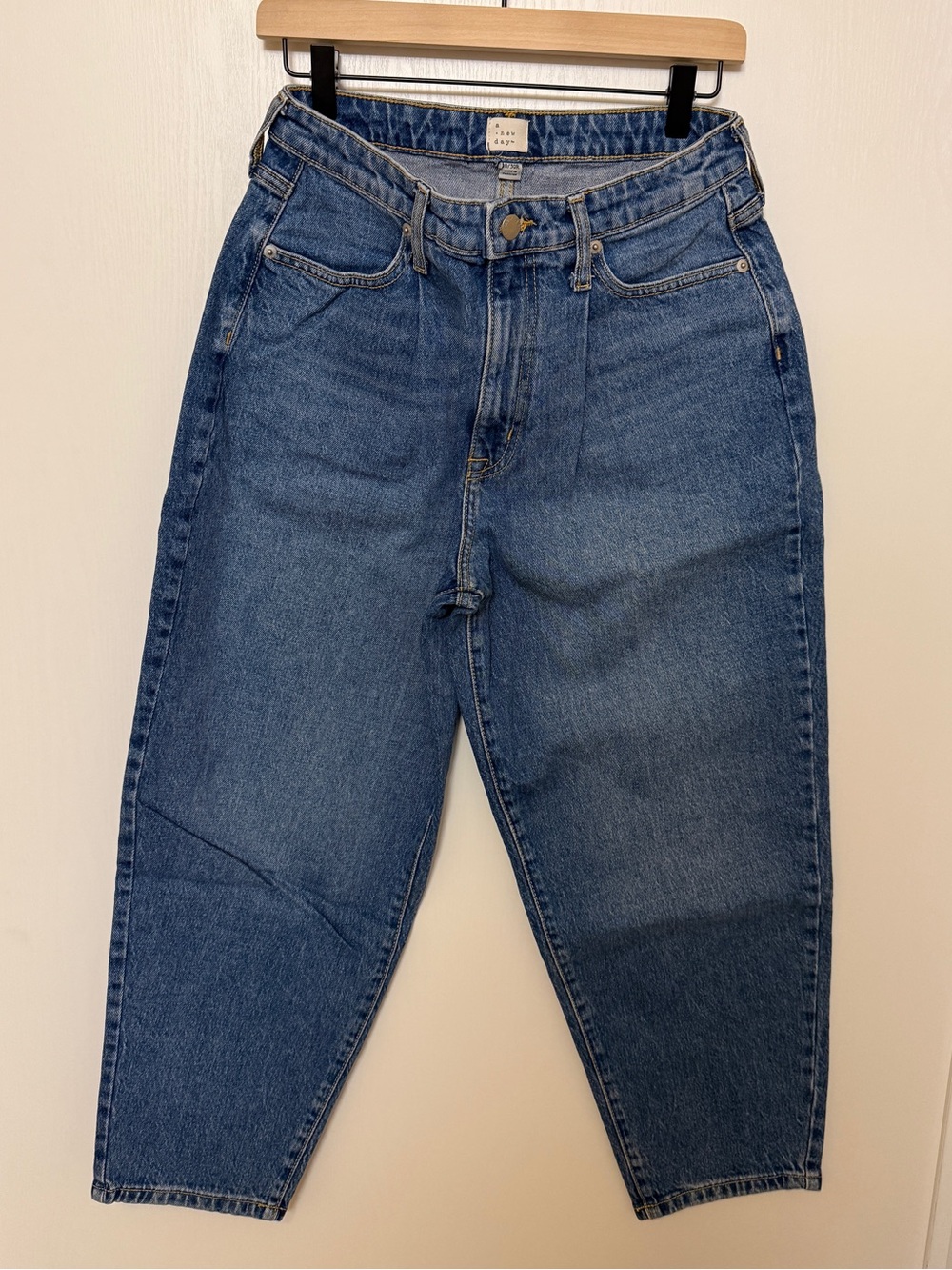 a new day Relaxed Jeans in Medium Blue Wash